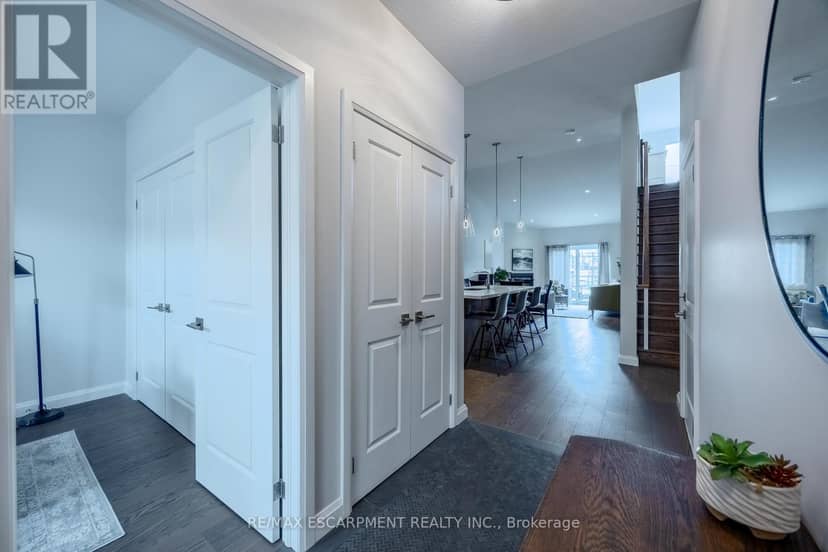 7 - 5 Old Hamilton Road — photo 4 of 34