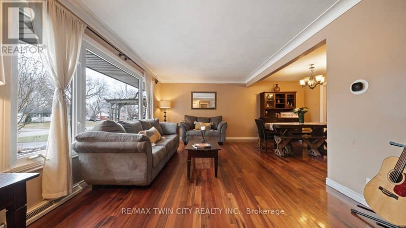 58 Kinnard Road — photo 6 of 33