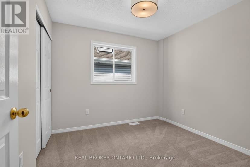 56 Bannock Crescent — photo 26 of 40