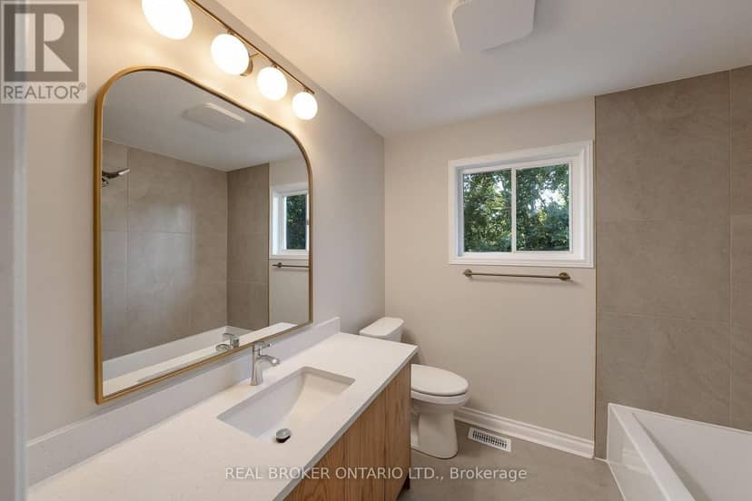 56 Bannock Crescent — photo 29 of 40