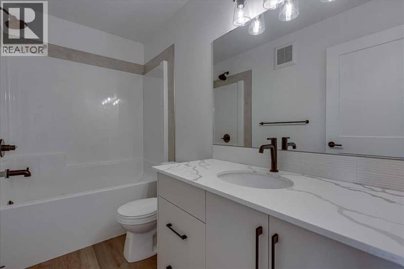 44 Lavelle Close — photo 32 of 40