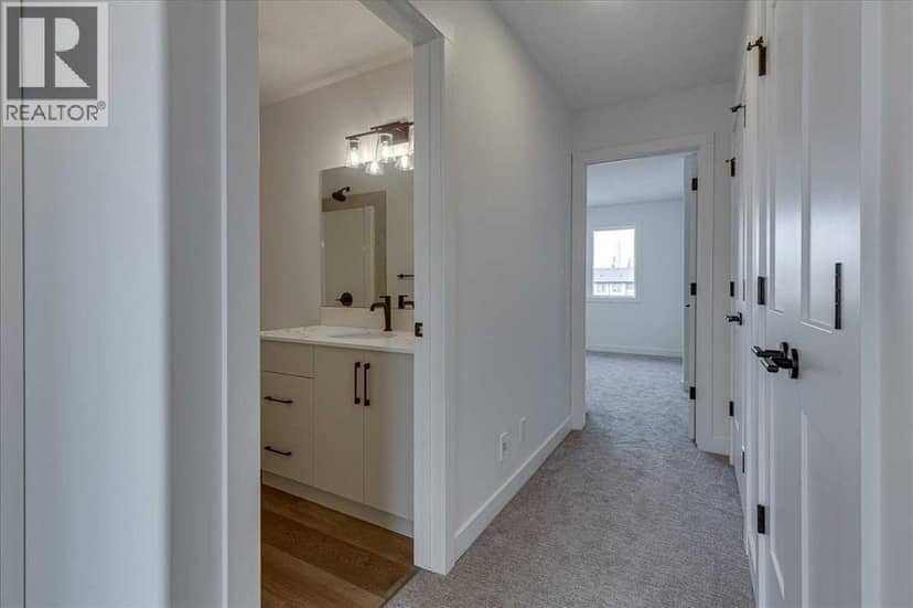 44 Lavelle Close — photo 19 of 40