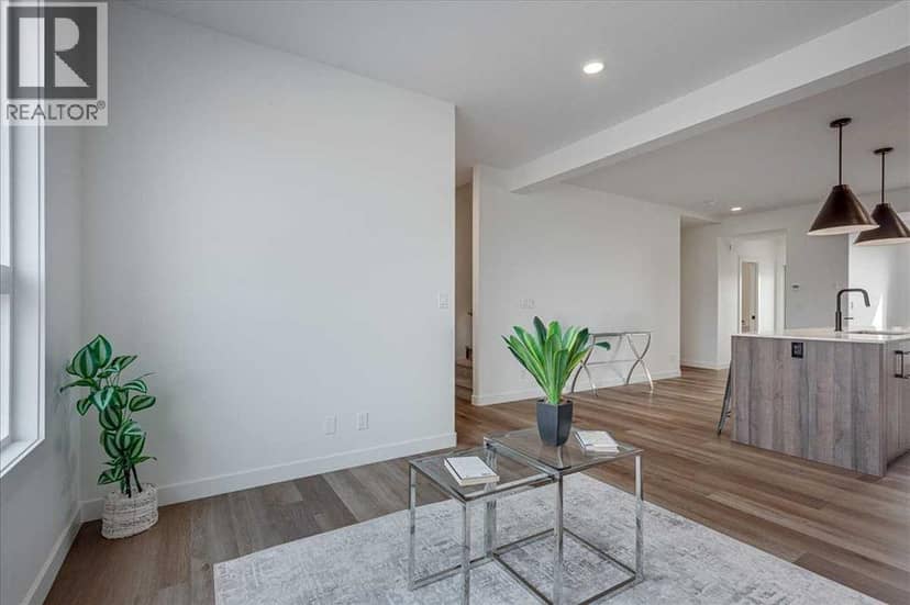 44 Lavelle Close — photo 10 of 40
