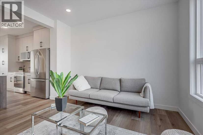 44 Lavelle Close — photo 9 of 40