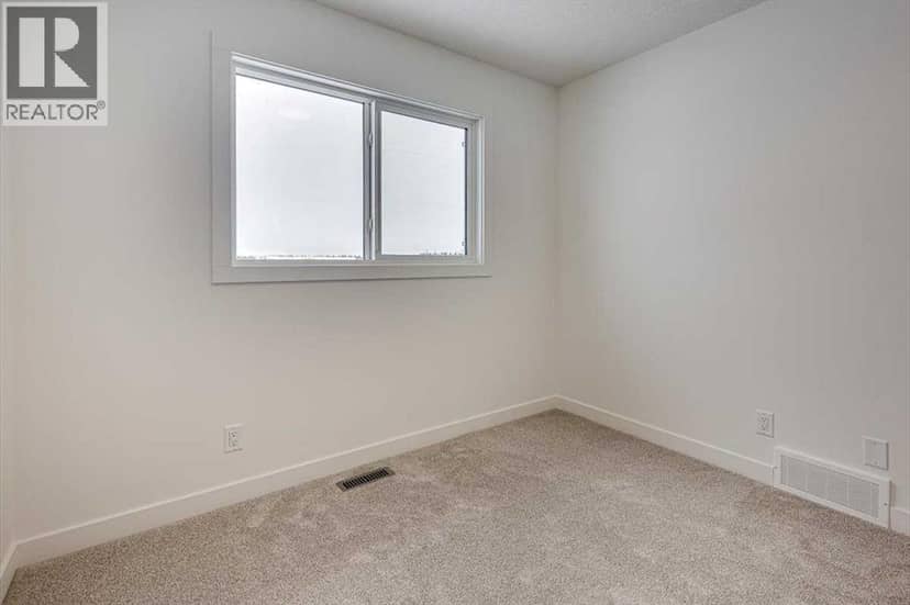 50 Lavelle Close — photo 34 of 40