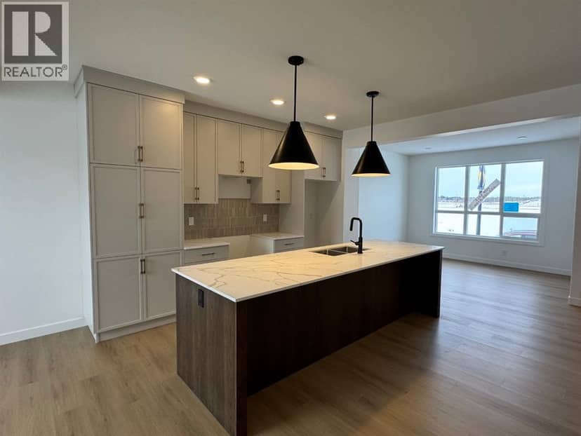 42 Lavelle Close, Red Deer, photo 7