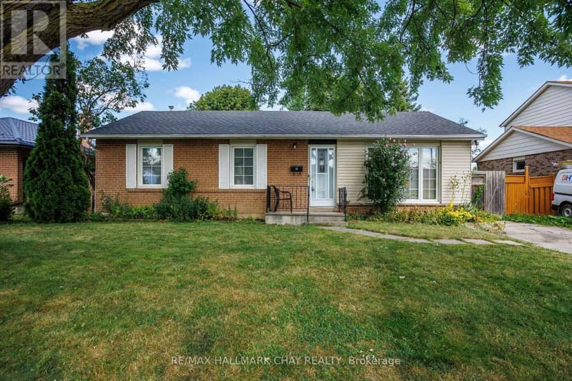 41 Aberdeen Crescent — photo 1 of 34