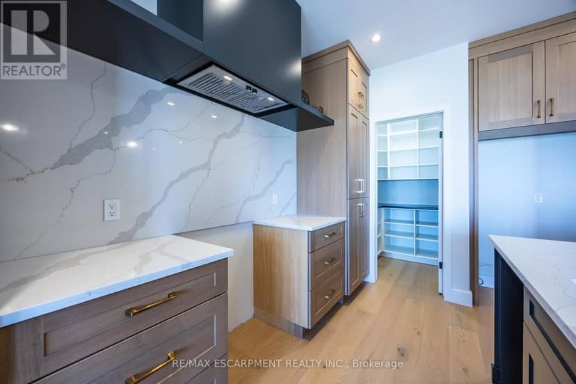 34 Andrew Avenue — photo 15 of 34