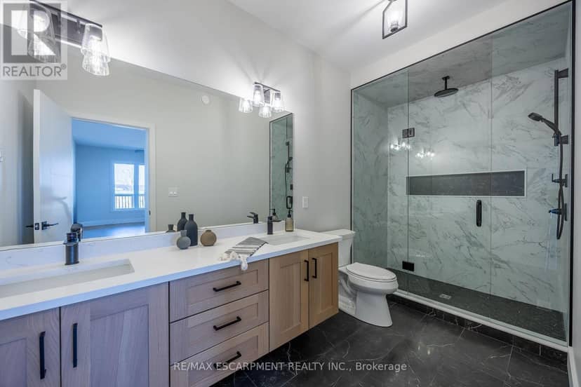 34 Andrew Avenue — photo 23 of 34