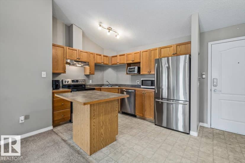 #402 5340 199 ST NW, Edmonton