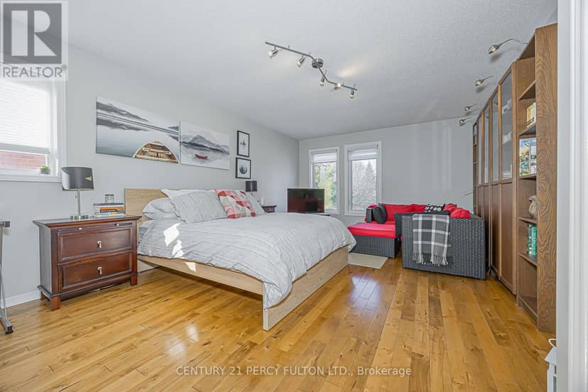 84 Loraview Lane — photo 11 of 32