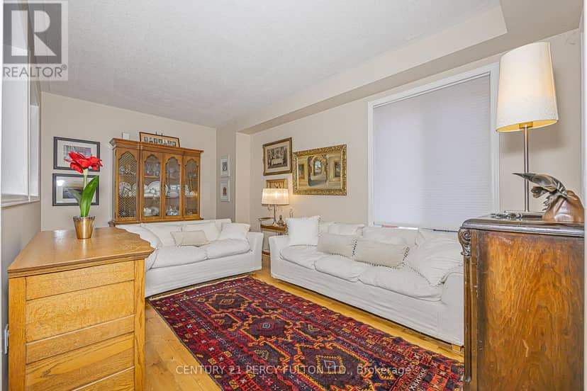 84 Loraview Lane — photo 5 of 32
