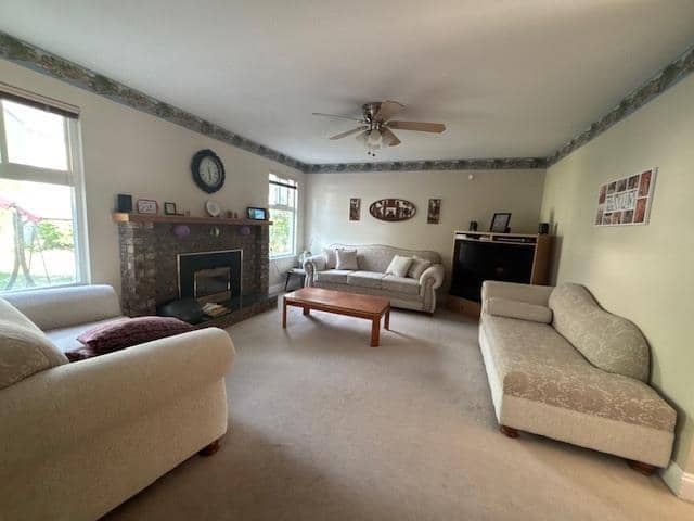 8668 143A STREET, Surrey, photo 5
