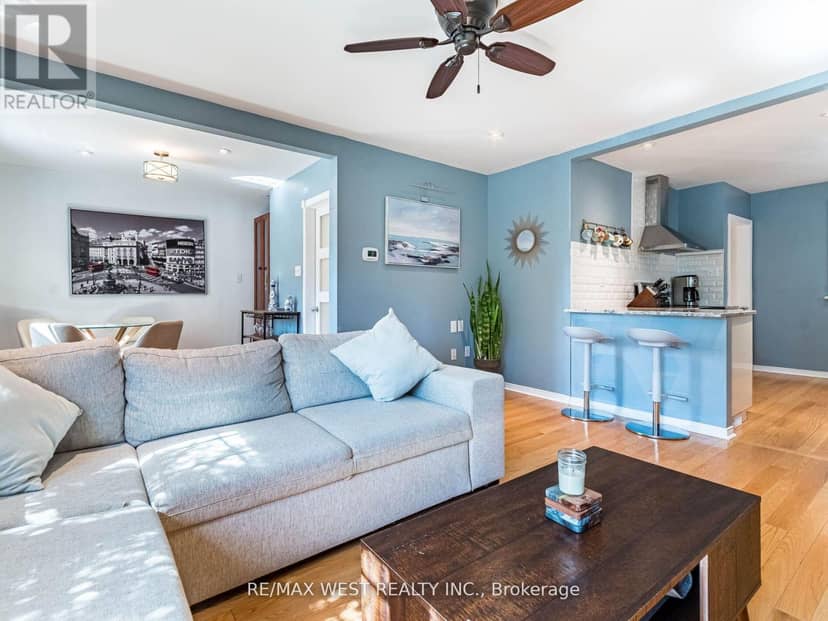 76 Laburnham Avenue — photo 8 of 40