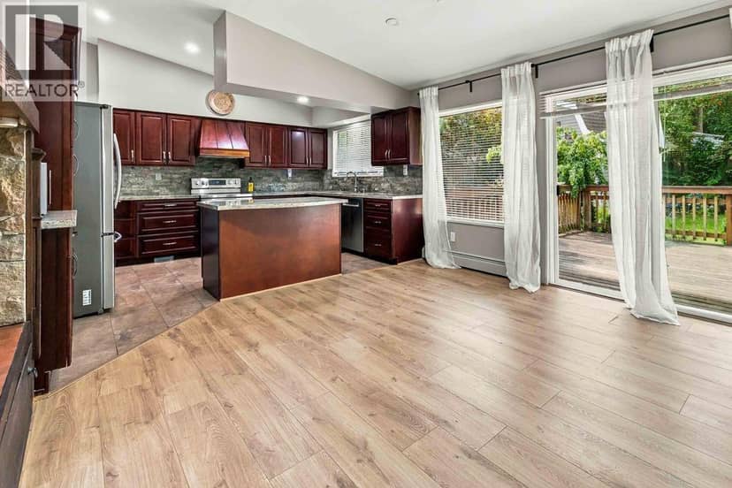734 CARLETON DRIVE, Port Moody, photo 4