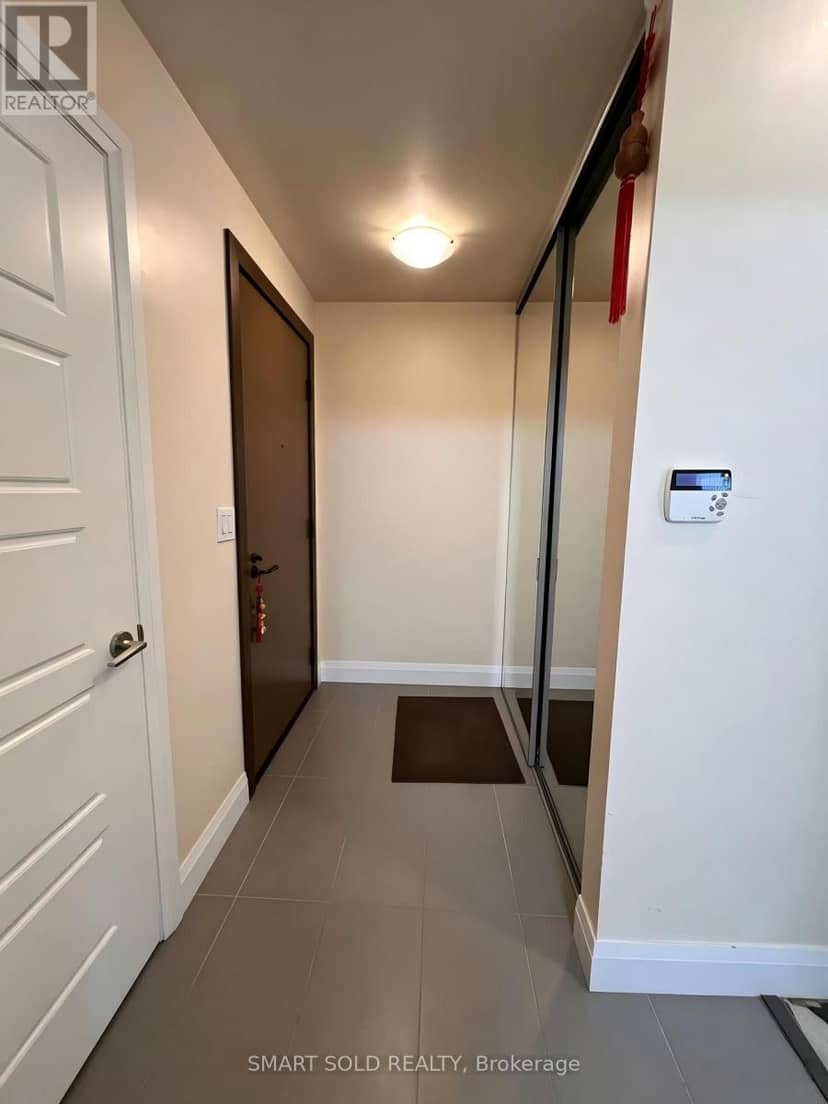 212 - 1 Uptown Drive — photo 2 of 11