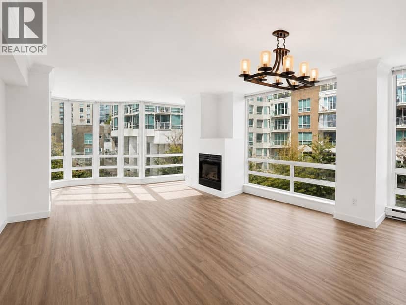 404 1501 HOWE STREET, Vancouver