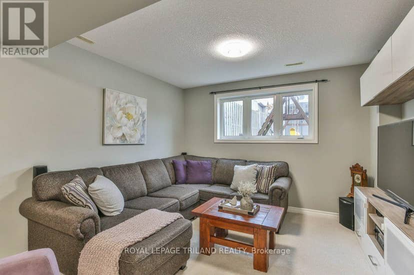 14 Alderwood Court — photo 31 of 40