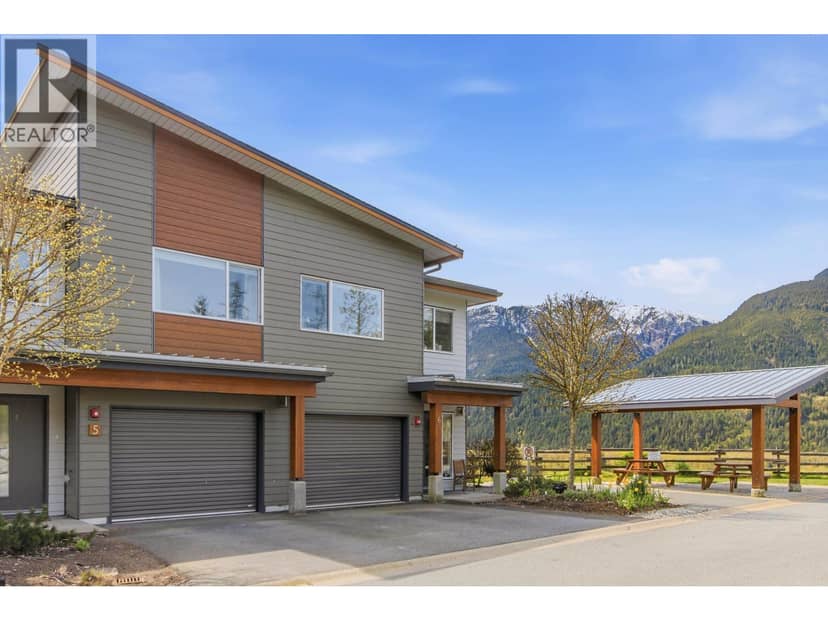 5 41365 SKYRIDGE PLACE, Squamish, photo 2