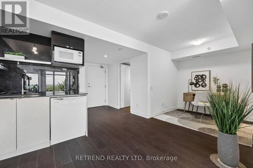 2108 - 72 Esther Shiner Boulevard — photo 15 of 37