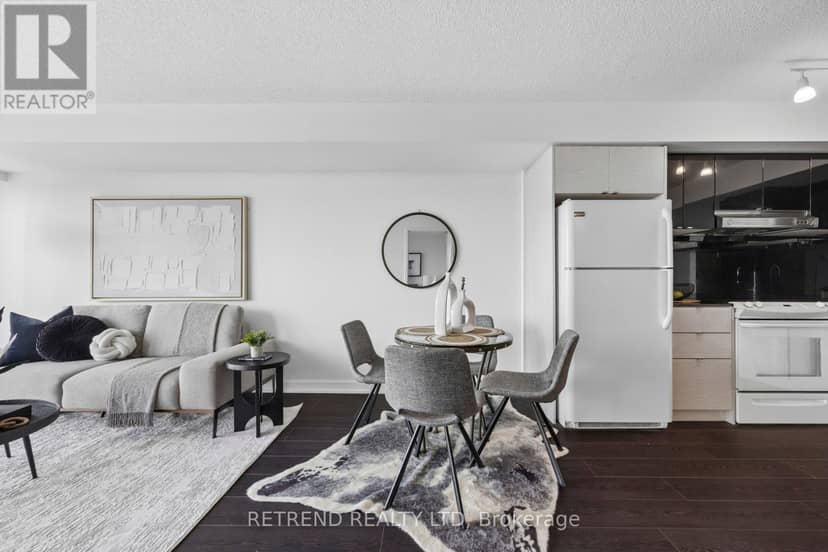 2108 - 72 Esther Shiner Boulevard — photo 2 of 37