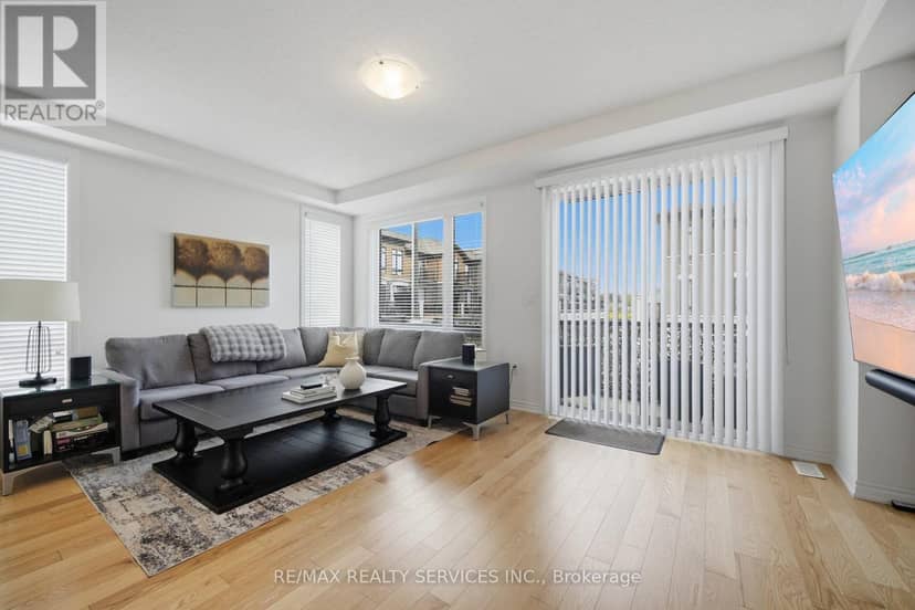 274 Carnwith Drive E — photo 11 of 40