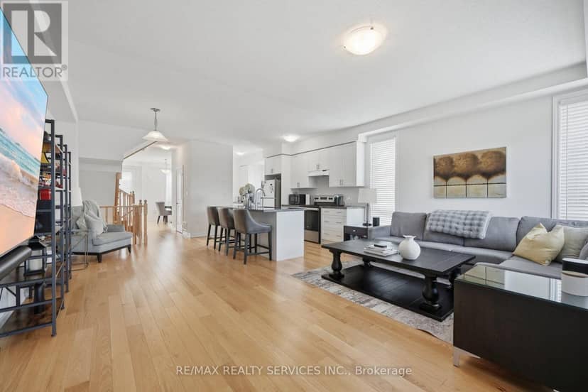 274 Carnwith Drive E — photo 14 of 40