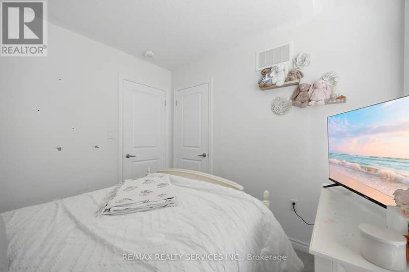 274 Carnwith Drive E — photo 30 of 40