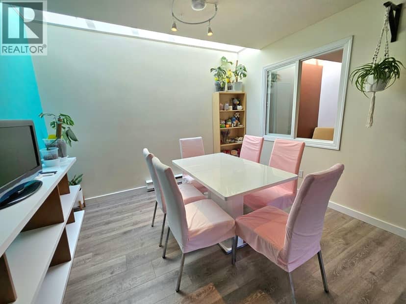 311 7437 Moffatt Road, Richmond, photo 6