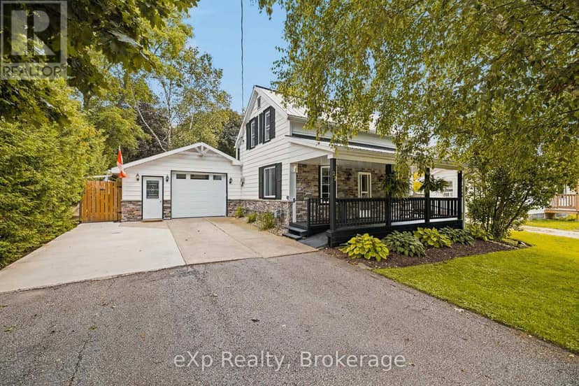 27 Ellen Street — photo 2 of 40