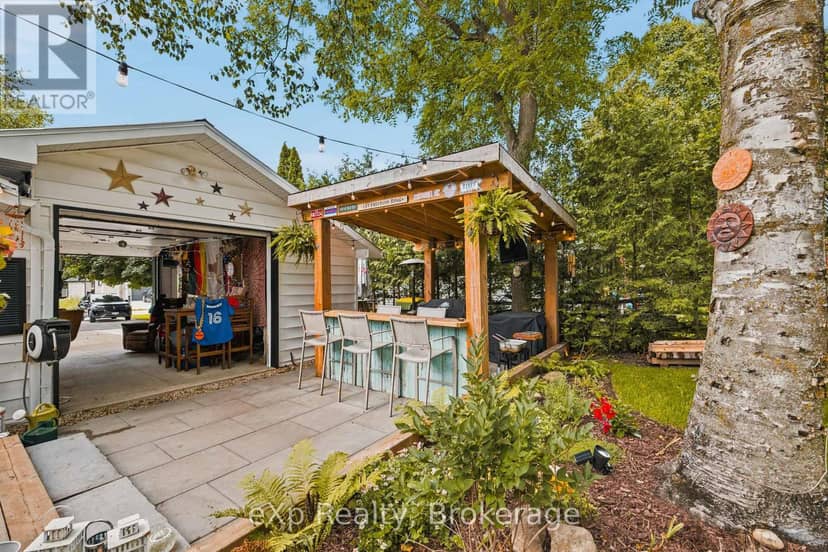 27 Ellen Street — photo 25 of 40