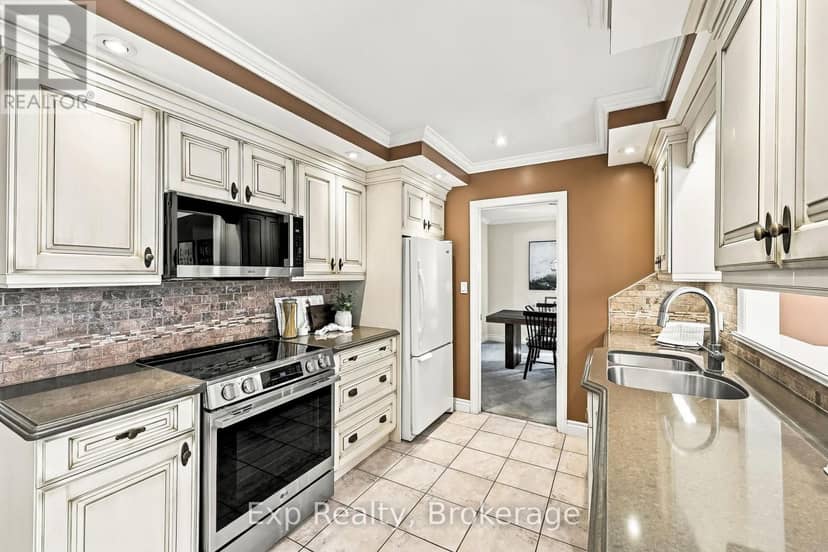 717 Westwood Drive — photo 14 of 40