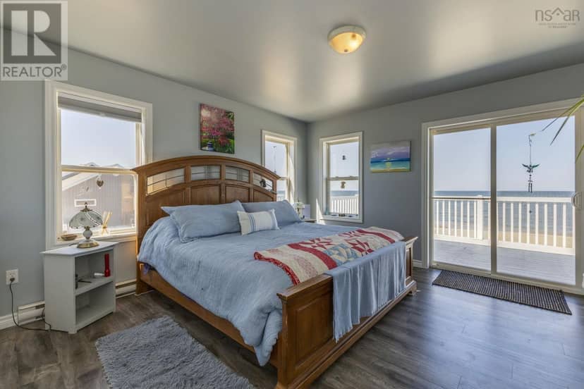 22 Dawson Drive — photo 13 of 21