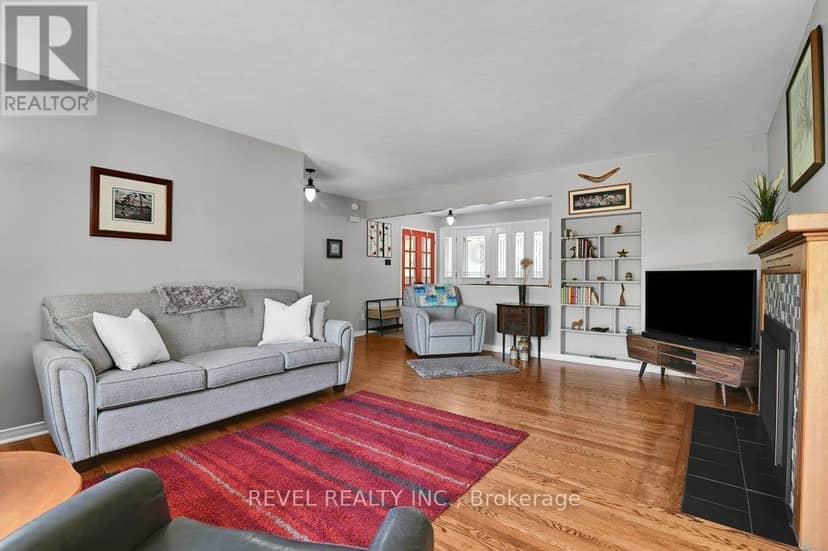 2555 Regina Street — photo 5 of 35