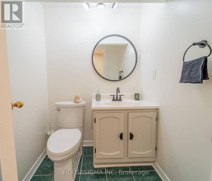 1437 Huntmar Drive — photo 35 of 40