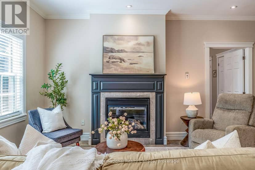 75 Edward Street E — photo 12 of 40