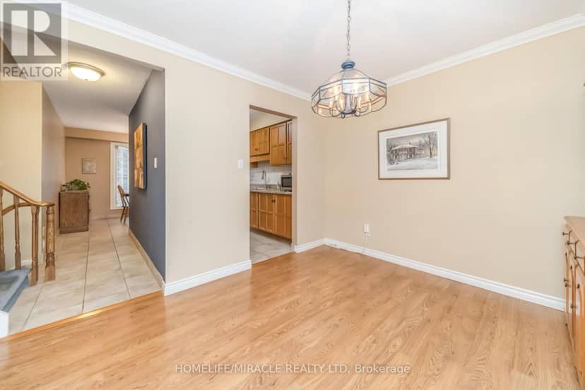 37 Blackthorn Lane — photo 11 of 33