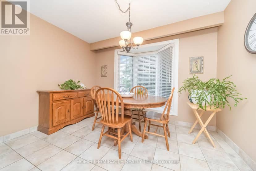 37 Blackthorn Lane — photo 15 of 33