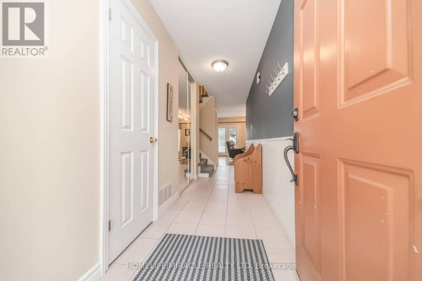 37 Blackthorn Lane — photo 5 of 33