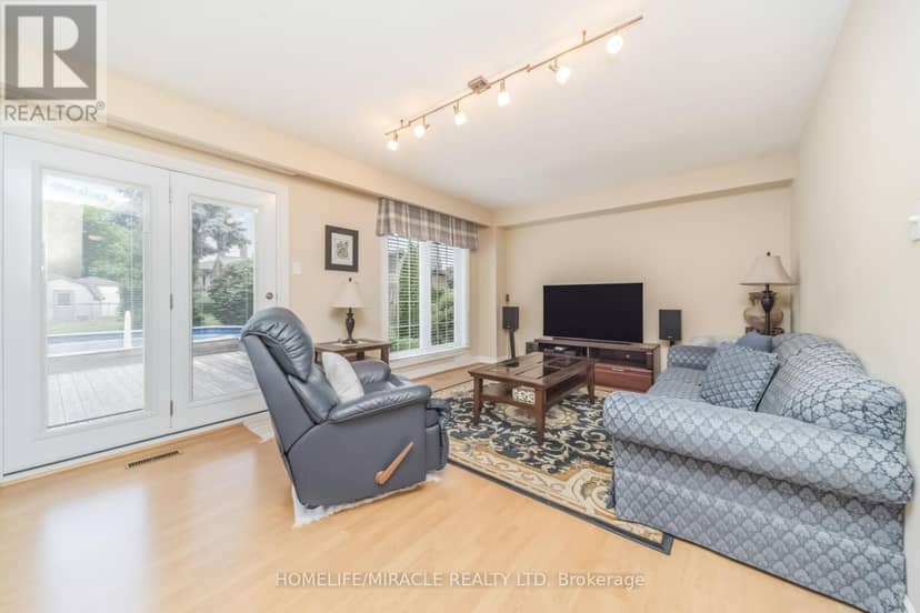 37 Blackthorn Lane — photo 6 of 33