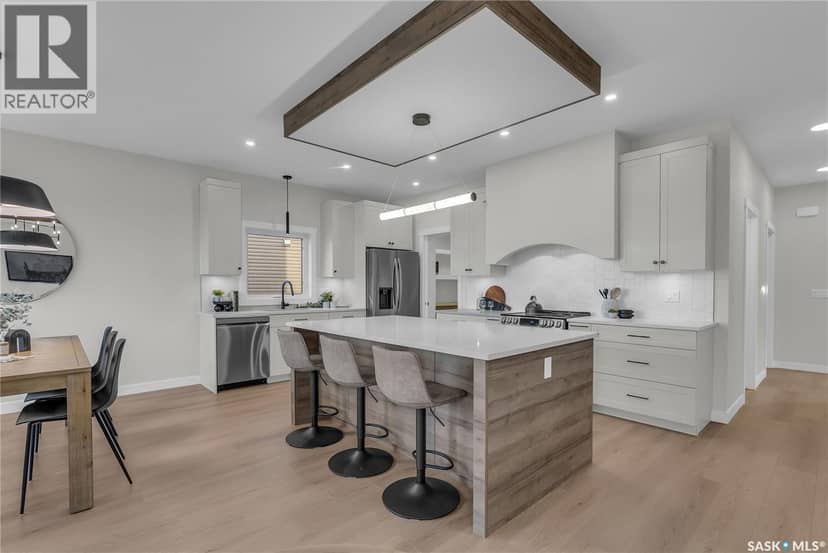463 Traeger CLOSE — photo 8 of 40