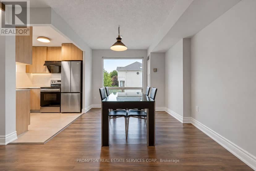 210 - 1 Hycrest Avenue — photo 8 of 12