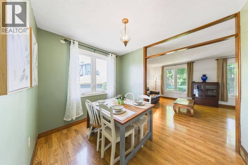 1278 Andrew COURT — photo 15 of 40