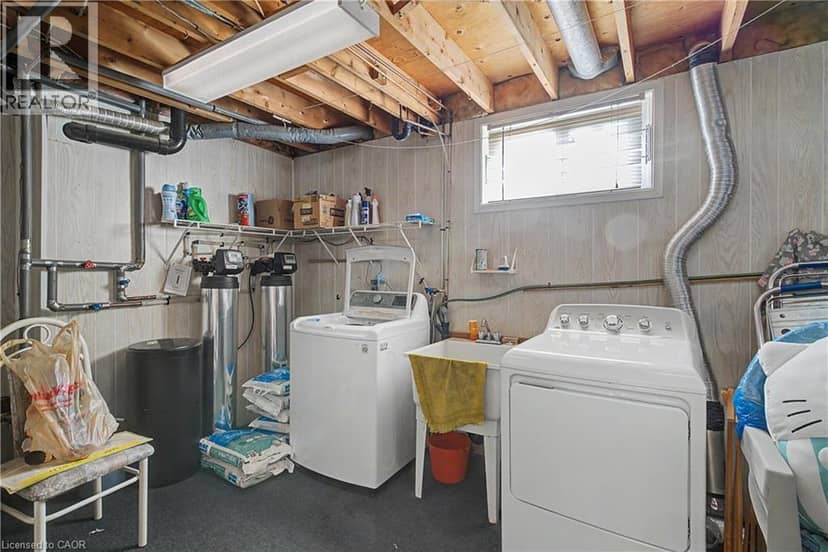 125 BLACKWELL Drive — photo 39 of 40