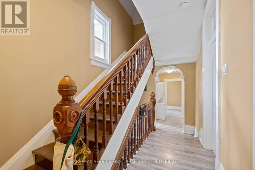 392 Alfred Street — photo 37 of 40