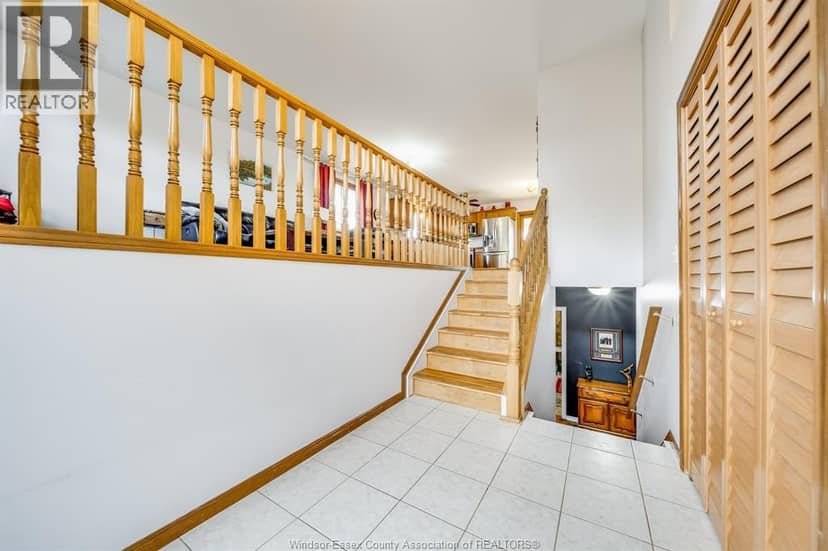 647 Alpenrose Court — photo 5 of 40