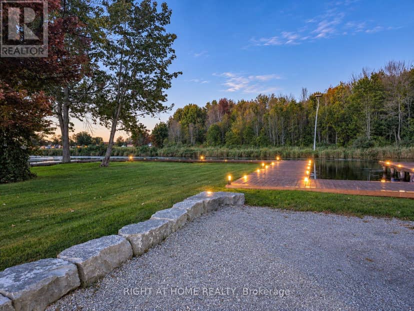 4041 Glen Cedar Drive — photo 4 of 40