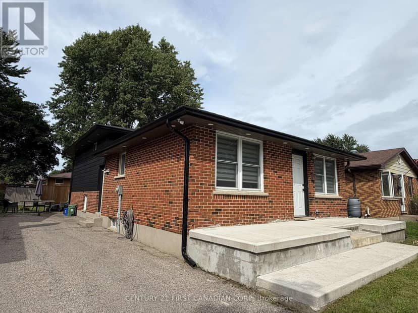 6 Nicholas Crescent — photo 40 of 40