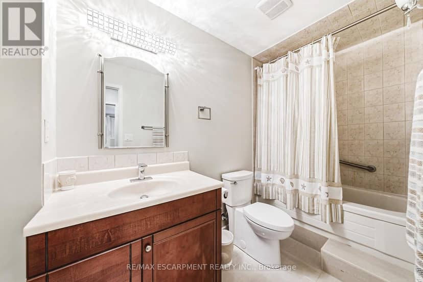 7 - 4220 Sarazen Drive — photo 27 of 36