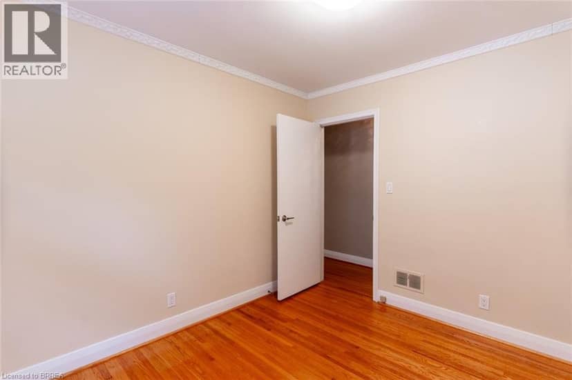 30 PROCTOR Avenue — photo 12 of 40